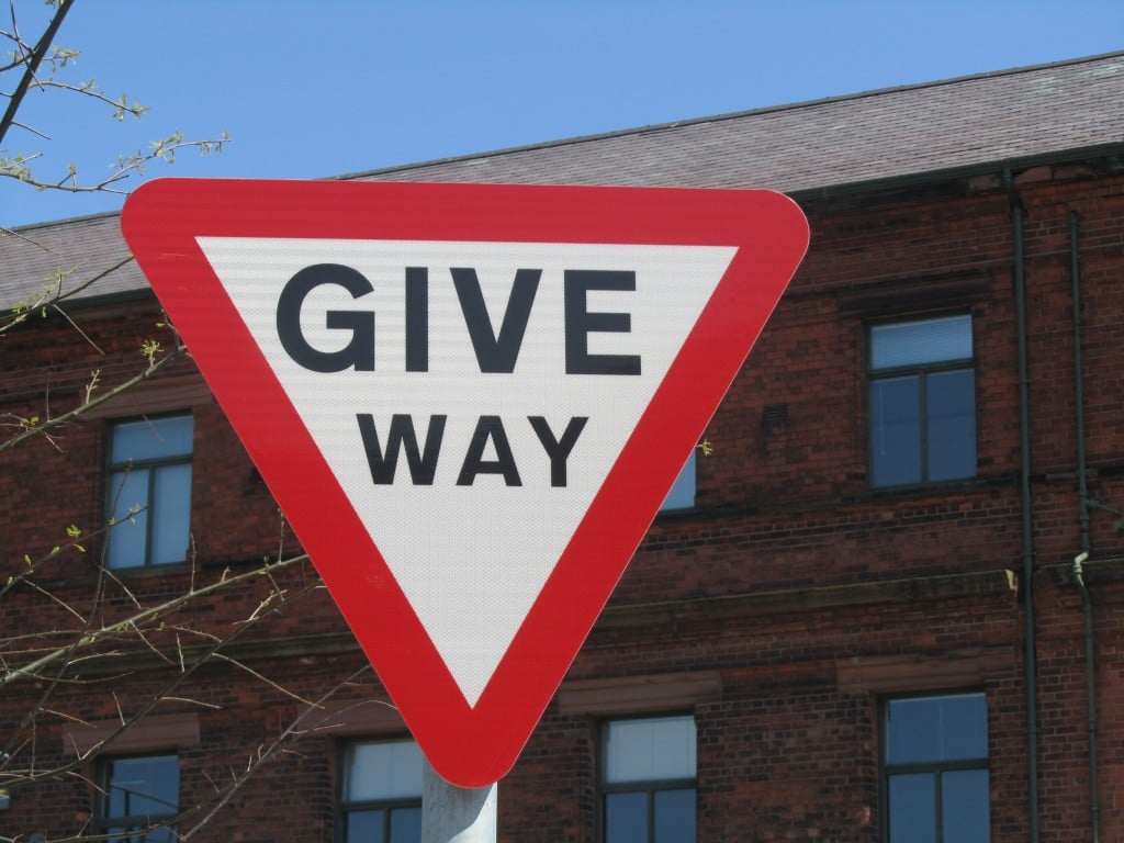 give-way-sign-gifted-guru